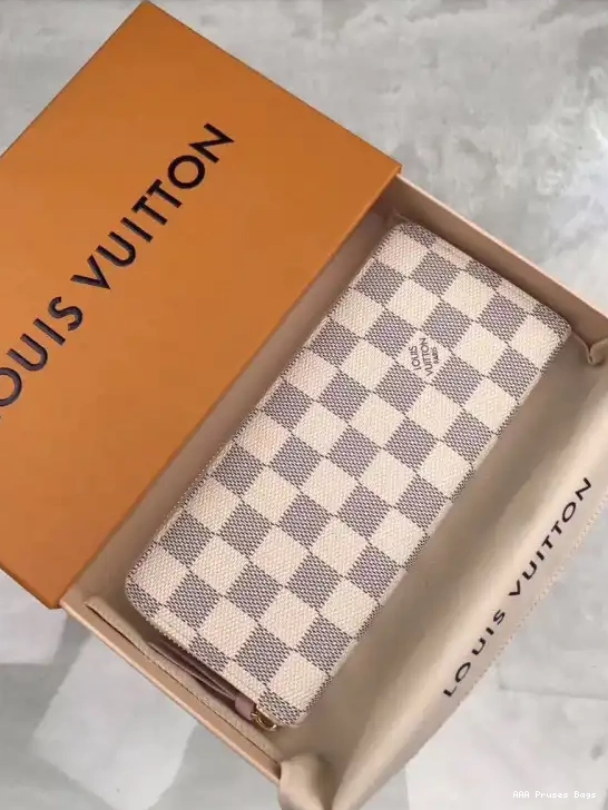 AAA Replica Ru Vuitton Louis CLEMENCE WALLET 0620